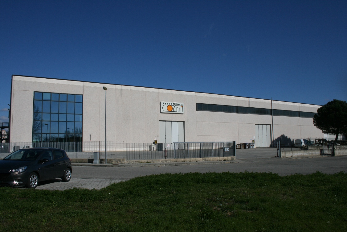 Esterno Sede Ferramenta Conti